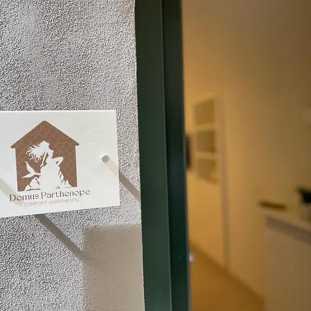 דירה Domus Parthenope Comfort