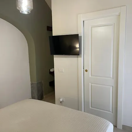 Domus Parthenope Comfort Apartment Naples