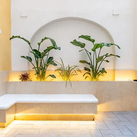 Domus Parthenope Comfort Apartment Naples