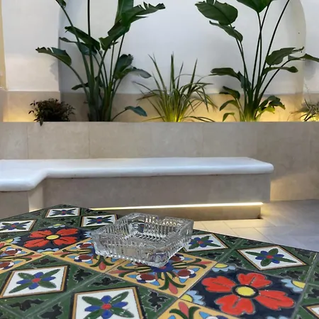 Domus Parthenope Comfort شقة
