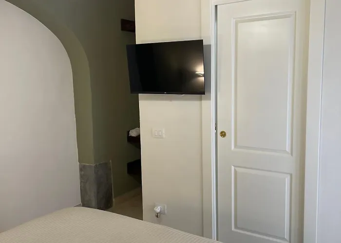 Domus Parthenope Comfort Διαμέρισμα Νάπολη