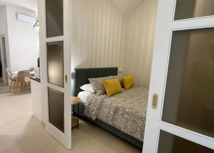 Domus Parthenope Comfort Διαμέρισμα *