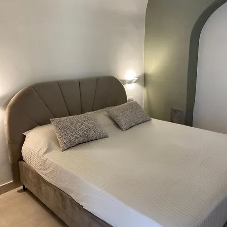 Domus Parthenope Comfort شقة *